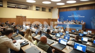 Skoro 6,5 miliona birača